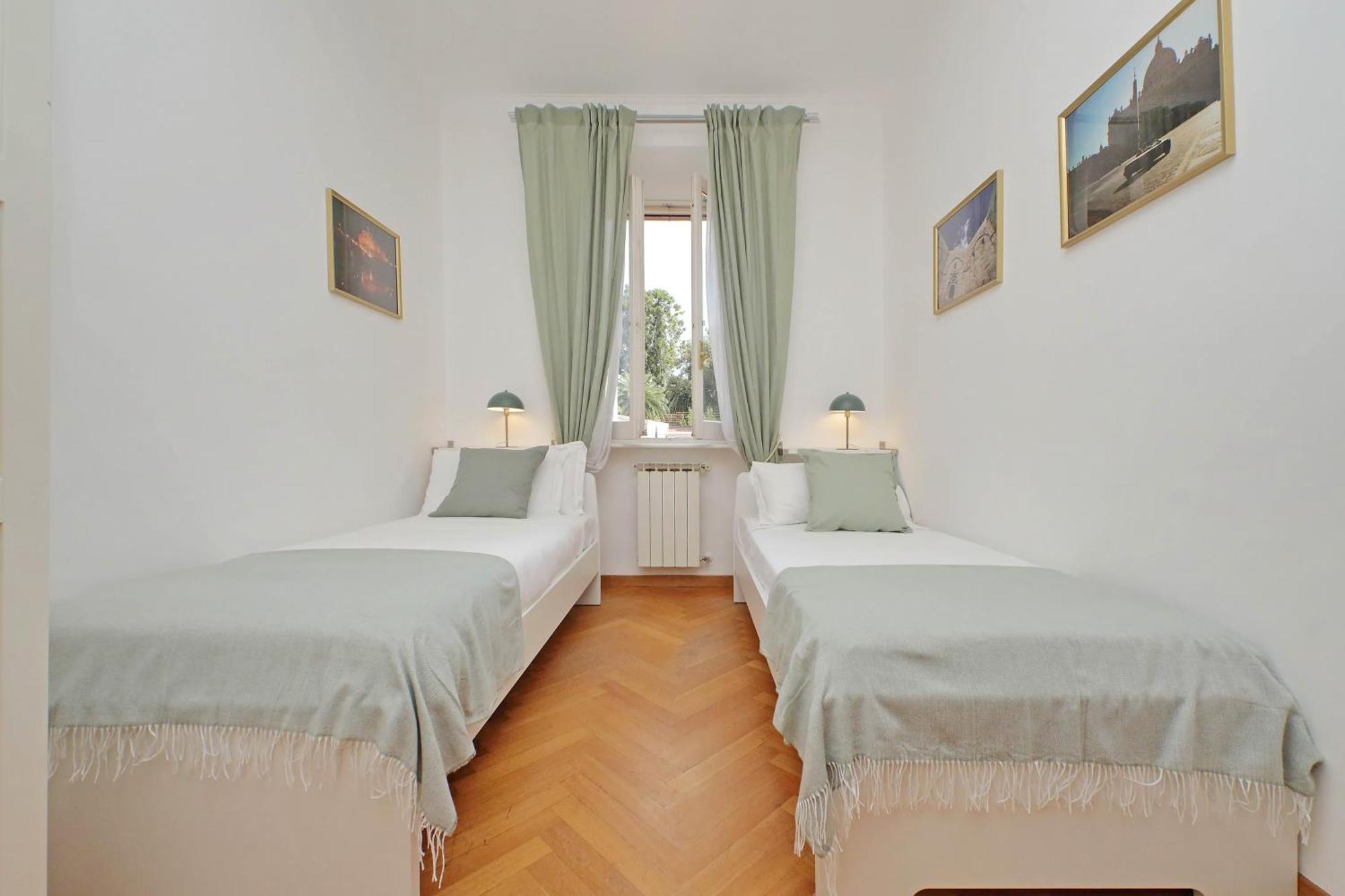 Ych-Comfortable 2 Bedrooms Flat Near Colosseum Roma Exterior foto