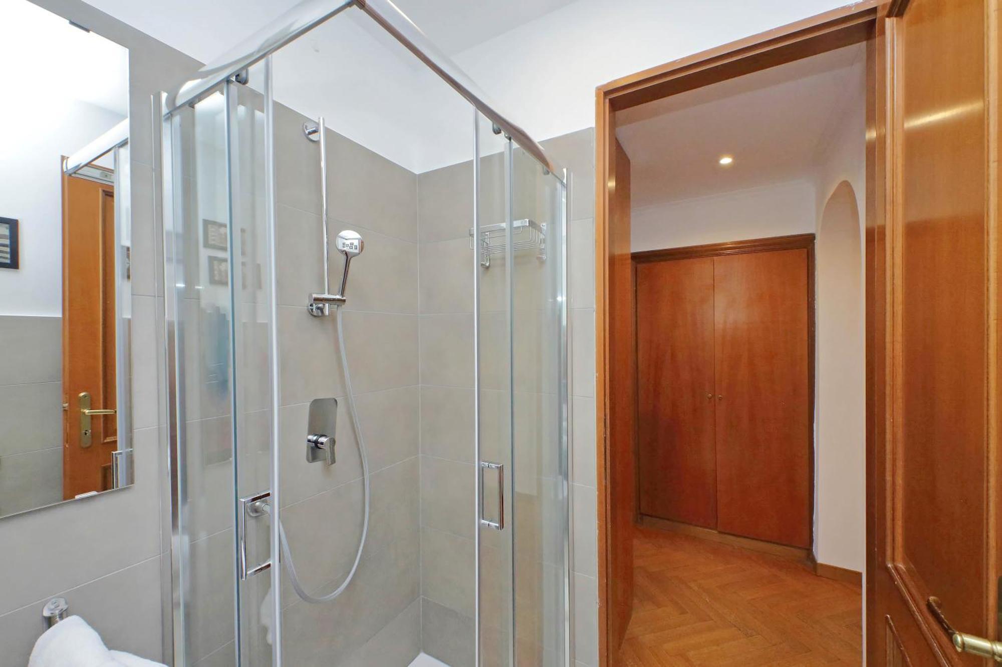 Ych-Comfortable 2 Bedrooms Flat Near Colosseum Roma Exterior foto